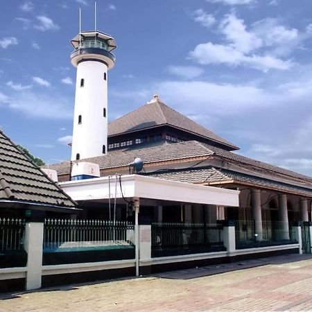 Graha Teras Syariah Otel Surabaya Dış mekan fotoğraf