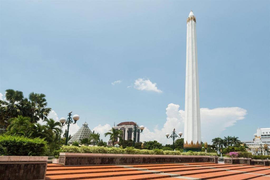 Graha Teras Syariah Otel Surabaya Dış mekan fotoğraf